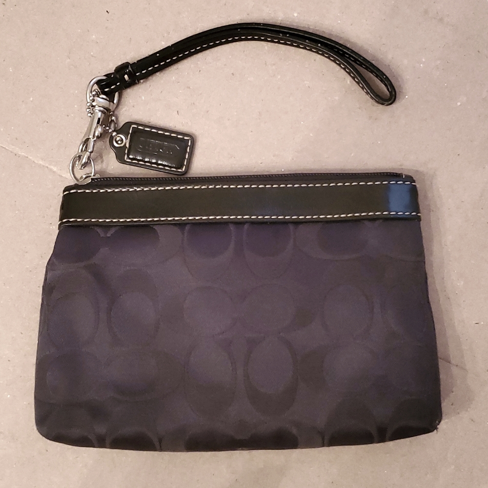 Small black Coach wristlet EUC